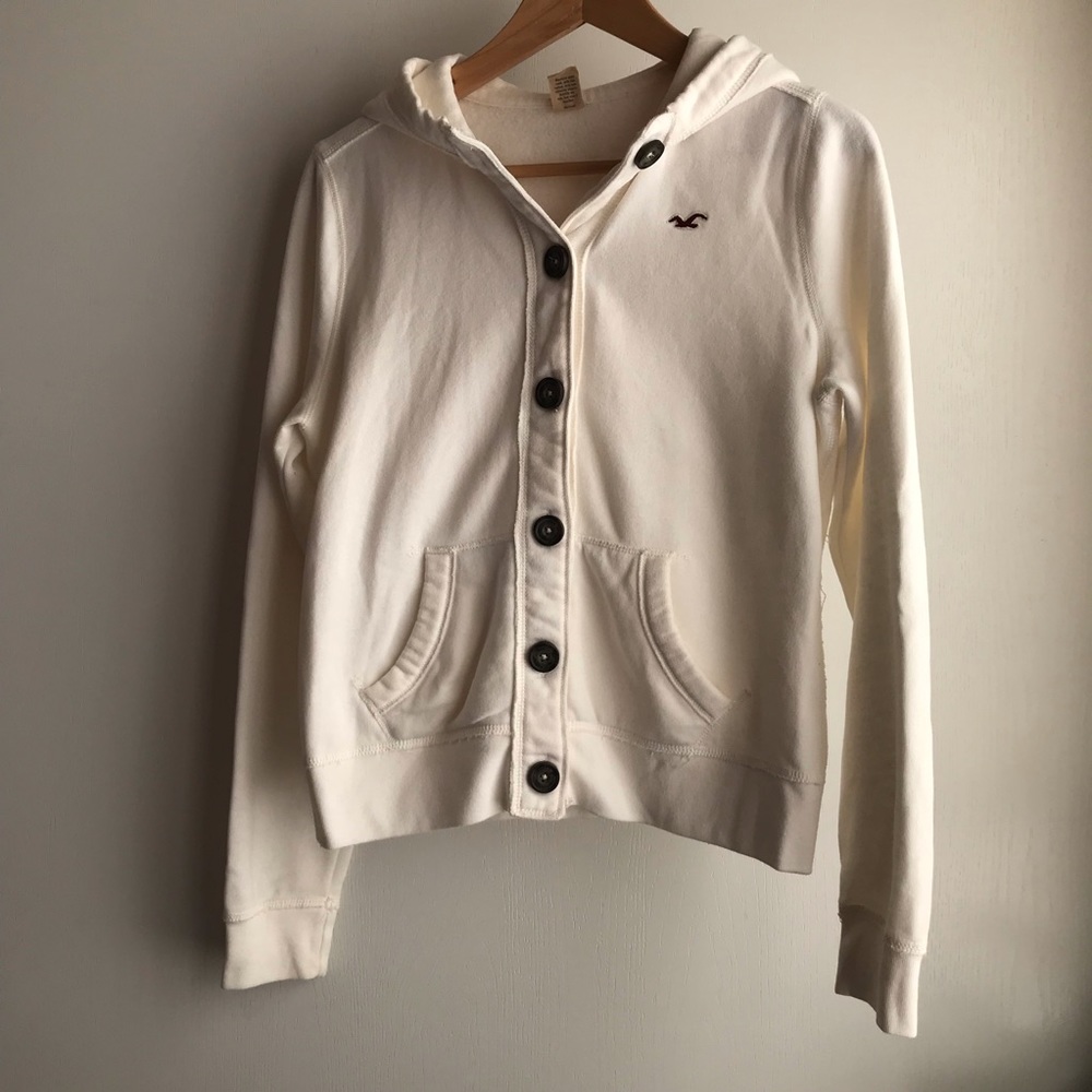 White hoodie